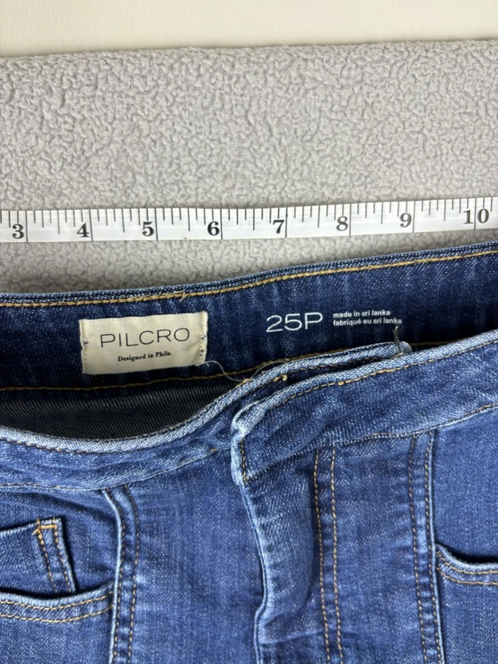 The Emory Pleated High-Rise Wide-Leg Jeans by  Anthropologie Pilcro - Picture 6 of 10